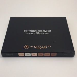 🆕 Contour Creme Kit